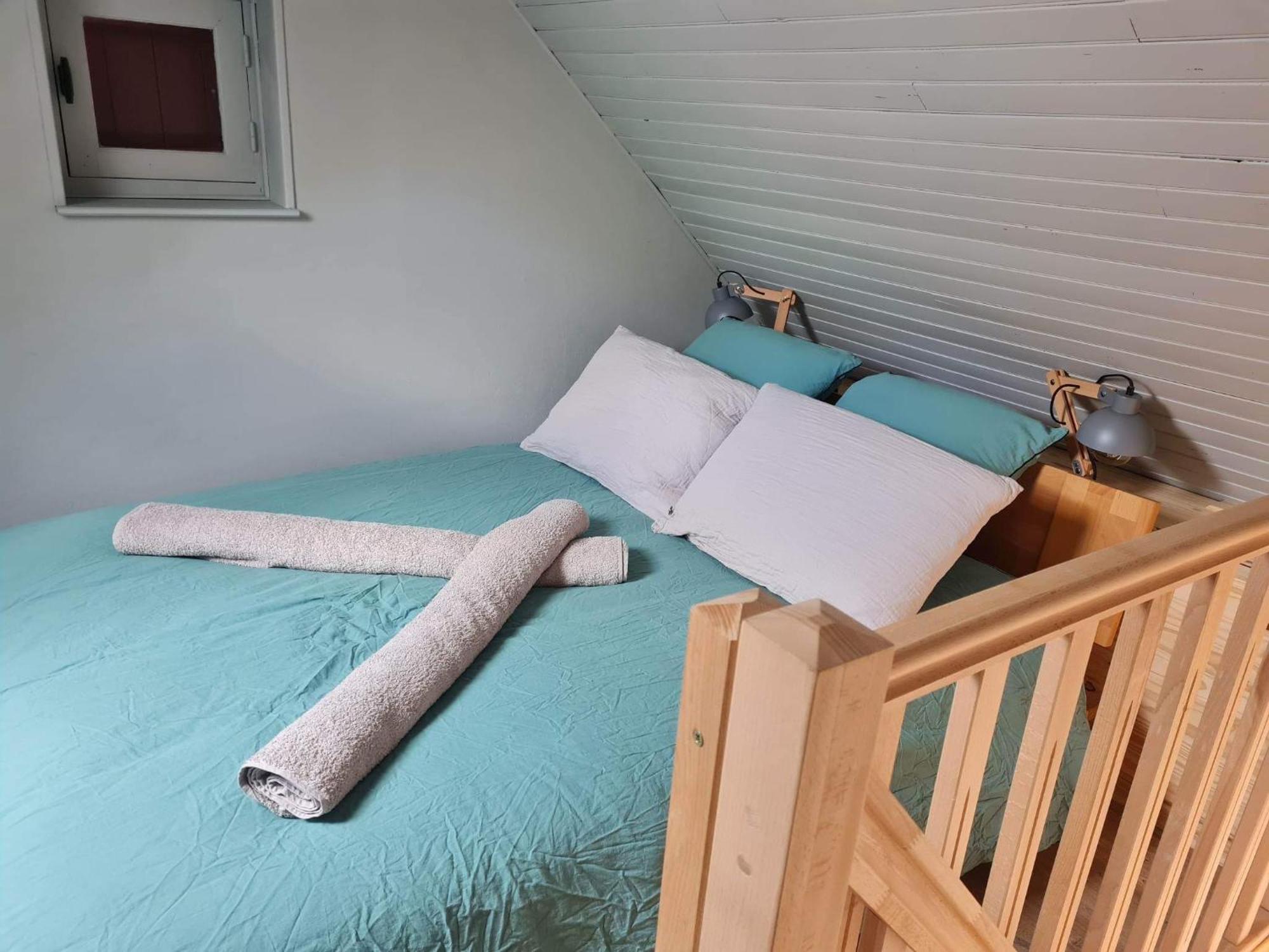 Le Domaine De La Claire Fontaine Gites -Chambres D'Hotes Montvalent Exterior photo